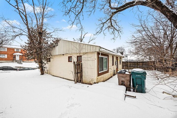 Property Photo:  3321 Glenway Avenue  OH 45205 