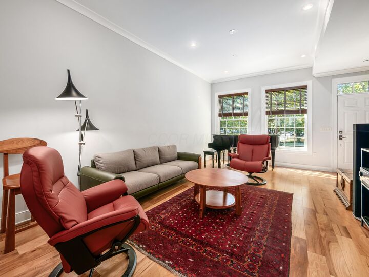 Property Photo:  292 1/2 E Gay Street  OH 43215 