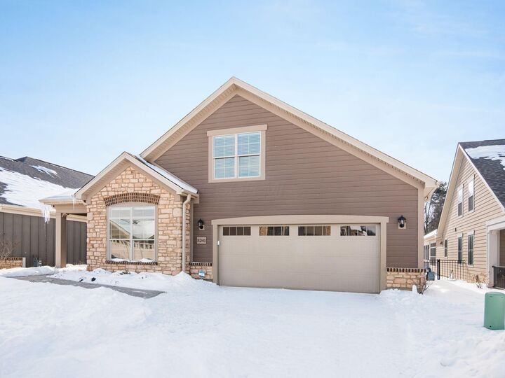 Property Photo:  5241 Bluffton Way  OH 43015 