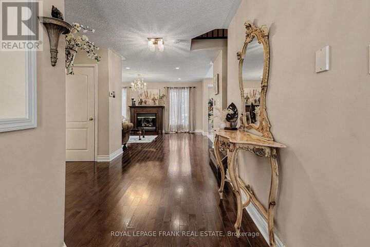 Property Photo:  129 Stillwell Lane  ON L1B 1R5 