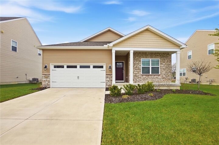 Property Photo: 5166 Windbrooke Drive OH 45371