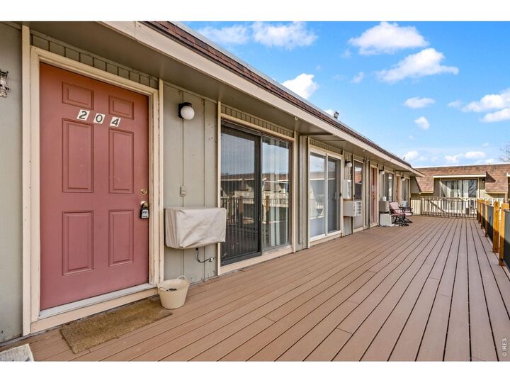 Property Photo:  804 Stone Mountain Dr 204  CO 80550 