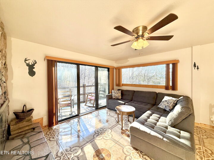 Property Photo: 1081 Cove Rd 914 TN 37876