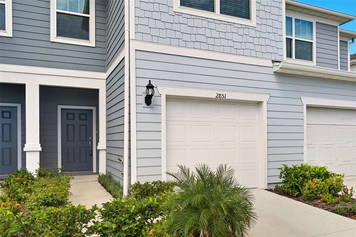 Property Photo:  2851 Stunning Avenue  FL 33896 