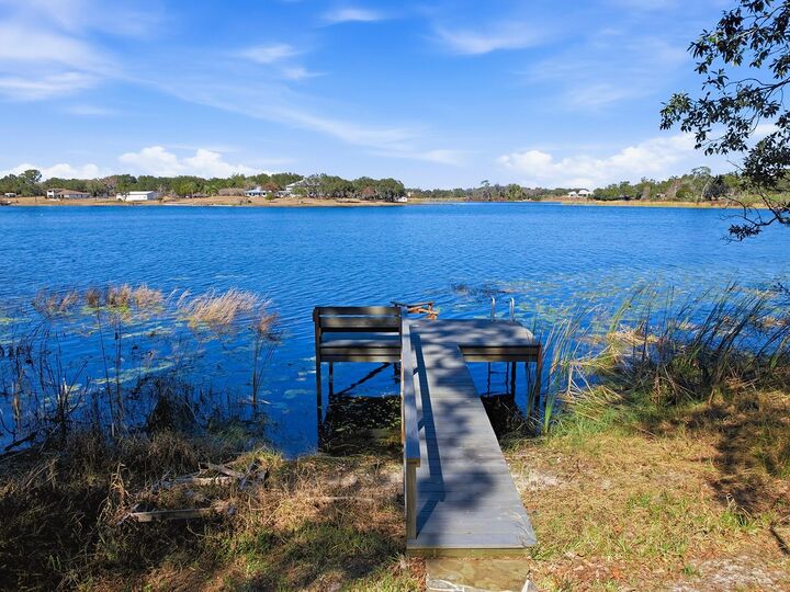 Property Photo:  592 Crescent Street  FL 32784 