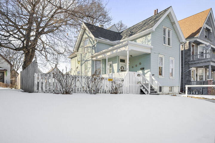 Property Photo:  1023 S 25th St  WI 53204 