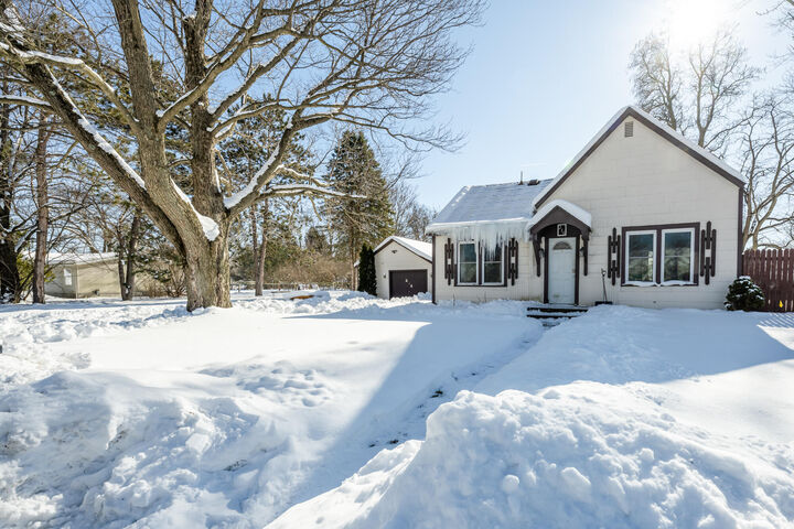 Property Photo:  216 Elmwood Street  MI 49057 