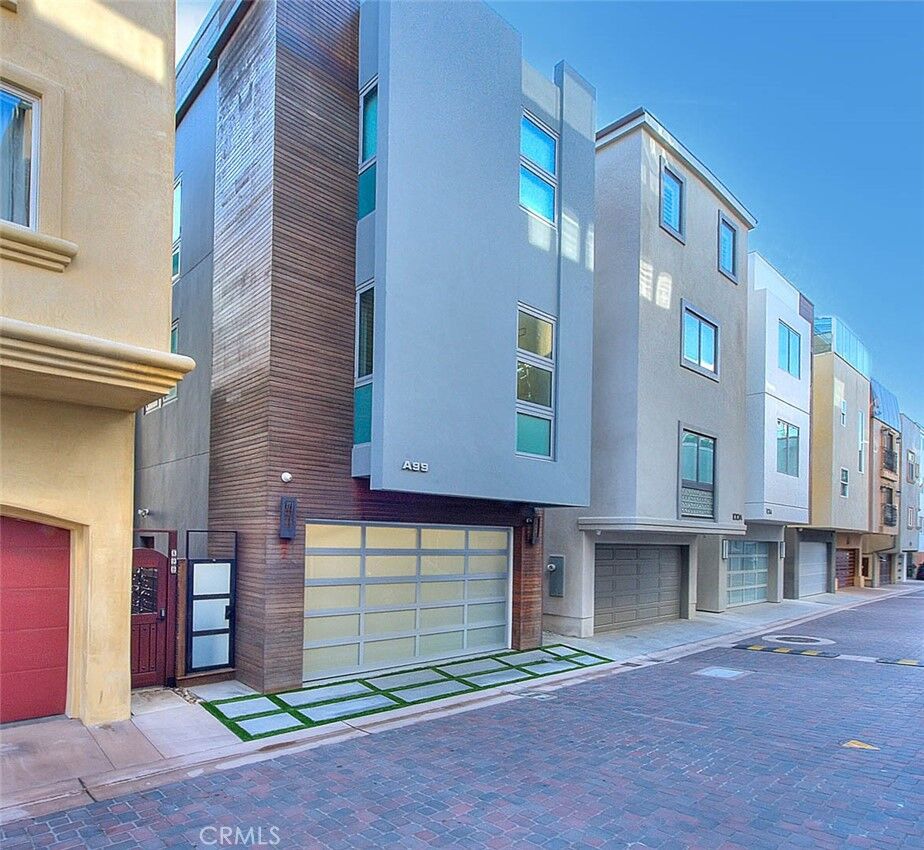 Property Photo:  99 A Surfside  CA 90743 