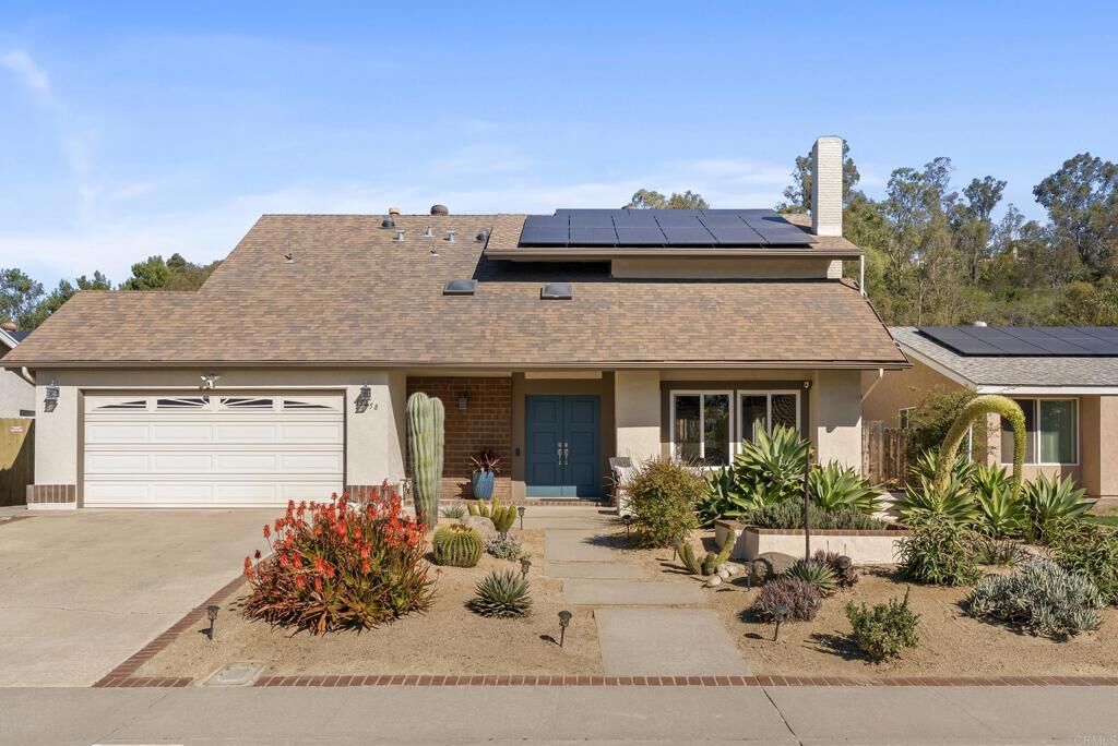 Property Photo: 11458 Via Promesa CA 92124