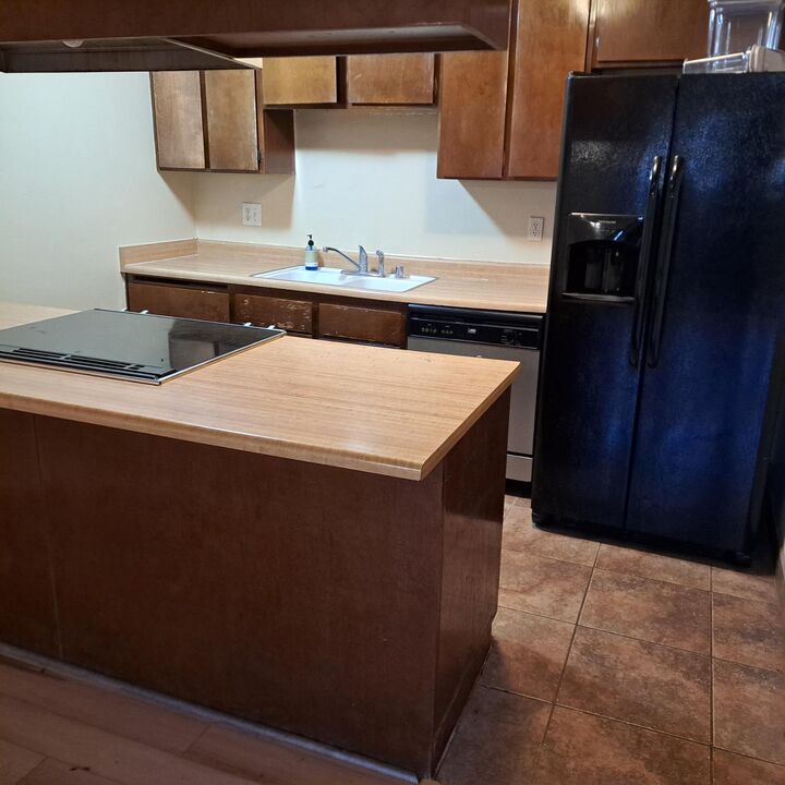 Property Photo:  5550 E Knoll Drive  CA 95628 