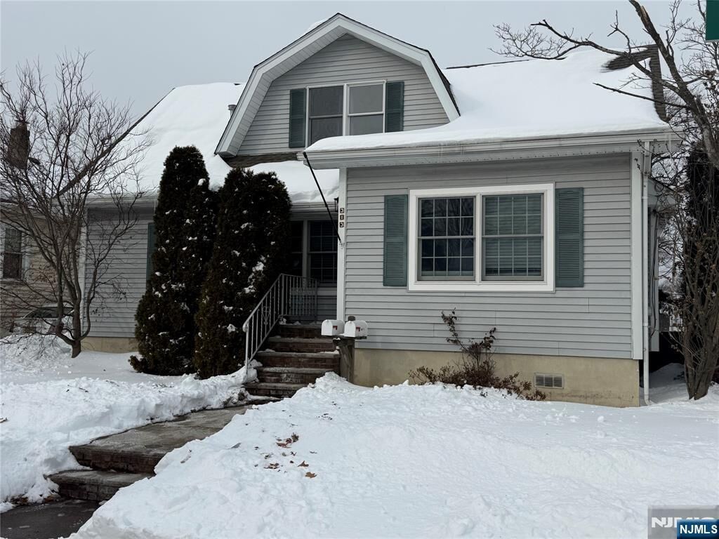 Property Photo:  313 Rea Avenue 1  NJ 07506 