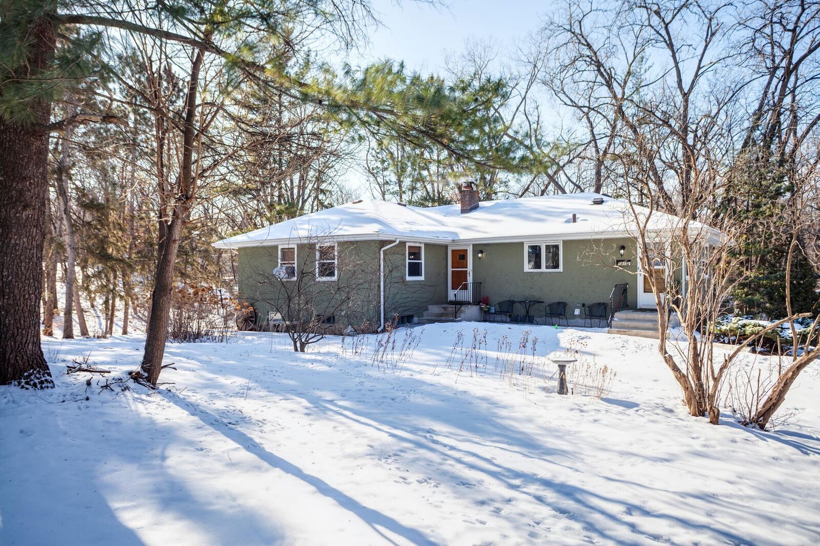 Property Photo:  1815 Pleasant Avenue  MN 55075 