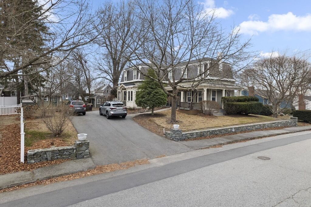 Property Photo:  55 Caldwell St 1  MA 02191 