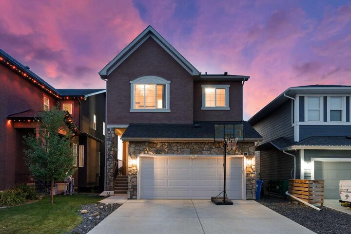 Property Photo:  13 Cranbrook Cove SE  AB T3M 2S9 