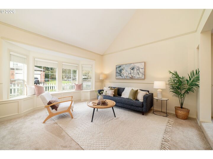 Property Photo:  6620 SW Juniper Ter  OR 97008 