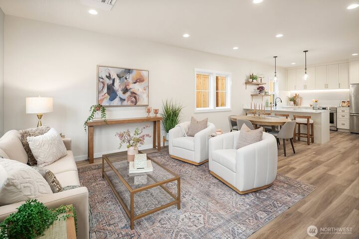 Property Photo:  5028  35th Avenue NE  WA 98105 