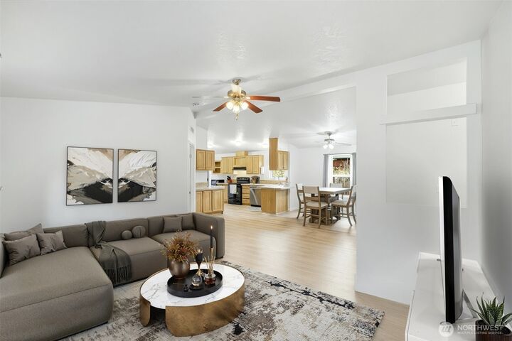 Property Photo:  570  Ocean View Drive  WA 98277 