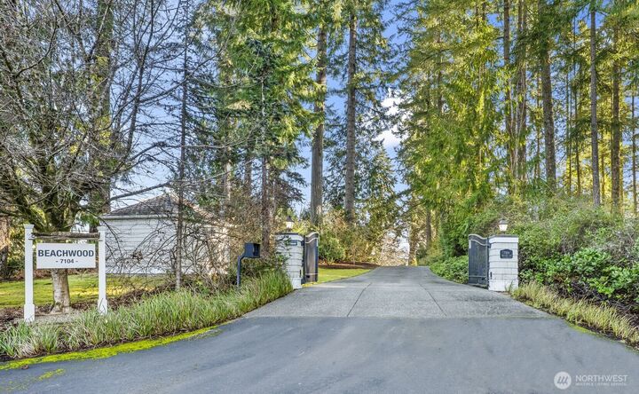 Property Photo:  7104 E Grapeview Loop Road  WA 98524 