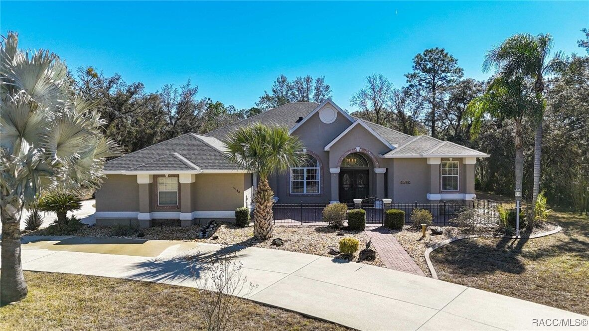 Property Photo:  5140 N Wayne Drive  FL 34465 