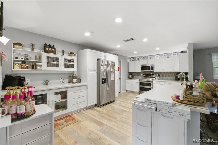 Property Photo:  8951 SW 202nd Avenue Road  FL 34431 