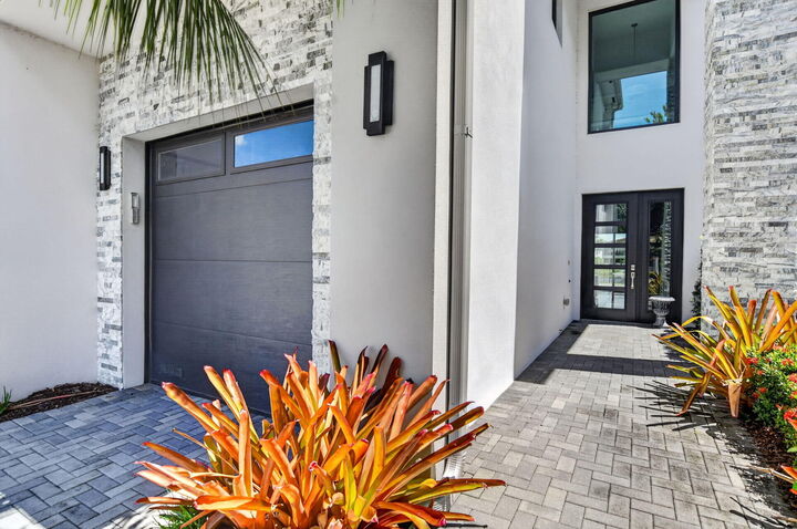 Property Photo:  17302 Rainstream Road  FL 33496 