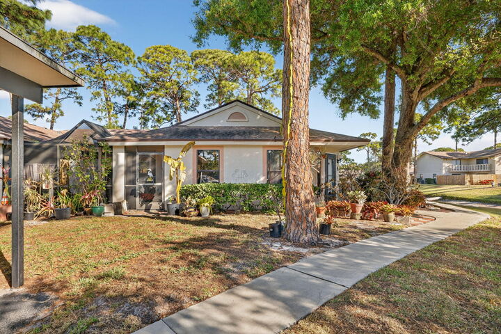 Property Photo:  2833 Stoneway Lane A  FL 34982 