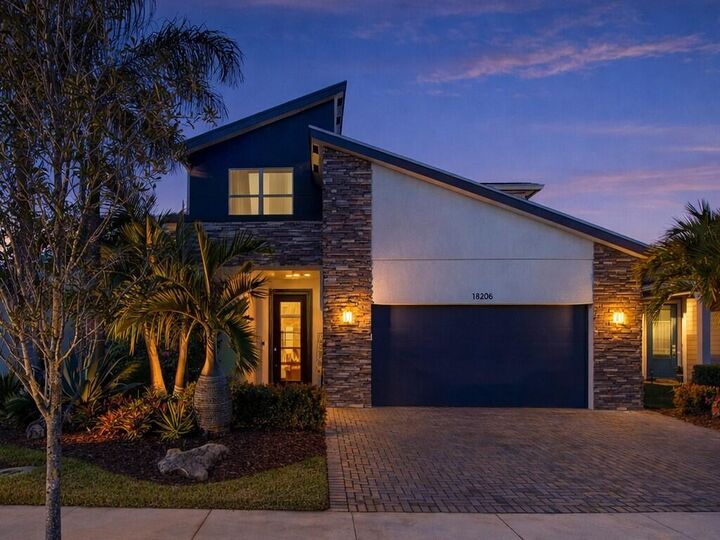 Property Photo:  11828 SW Lyra Drive  FL 34987 