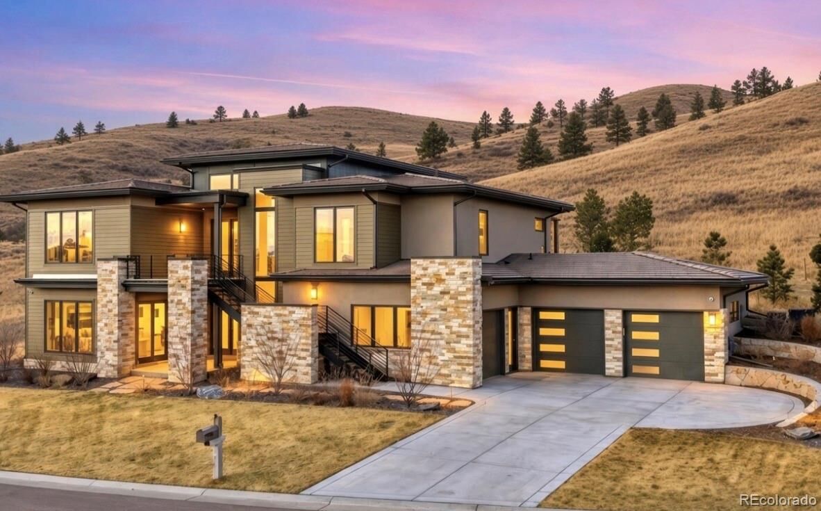 Property Photo:  6199 Oxford Peak Lane  CO 80108 