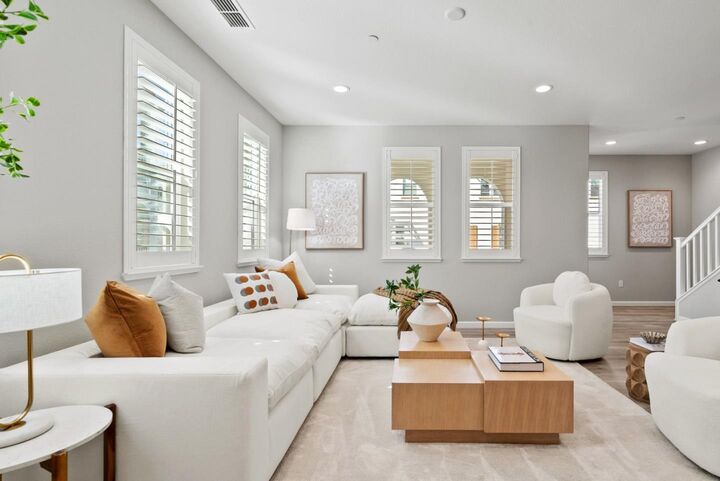 Property Photo:  2726 Terni Court 6  CA 95111 