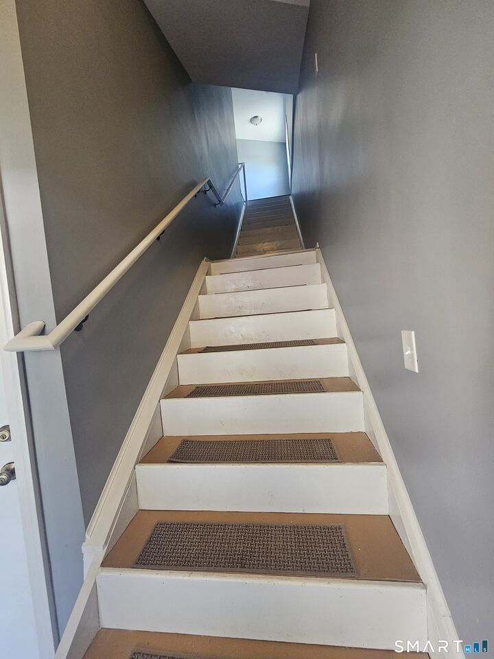 Property Photo:  80 Pearl Harbor Circle  CT 06610 