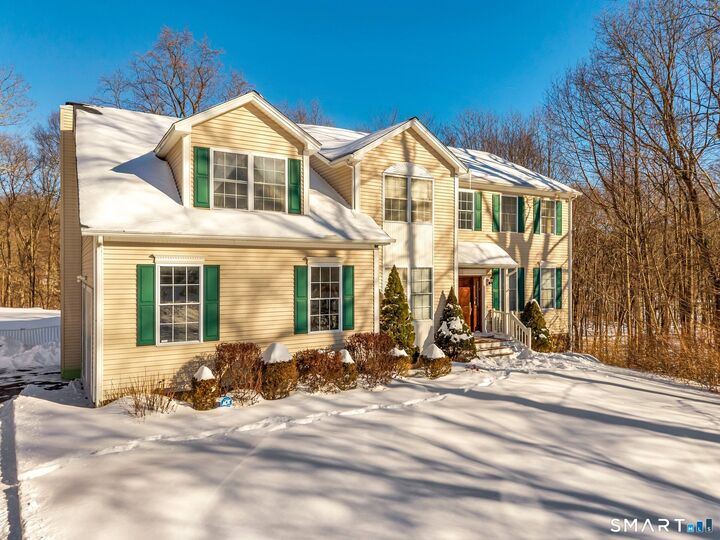 Property Photo:  14 Briar Road  CT 06524 