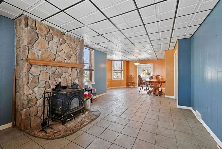 Property Photo:  5234 Waltherman St  PA 15229 