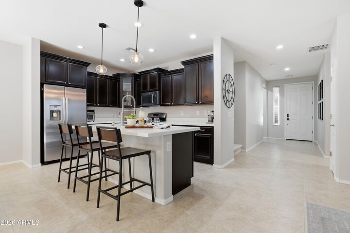 Property Photo:  1695 W Pelican Drive  AZ 85286 