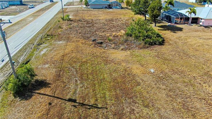 Property Photo:  2843 Embers Pkwy W  FL 33993 