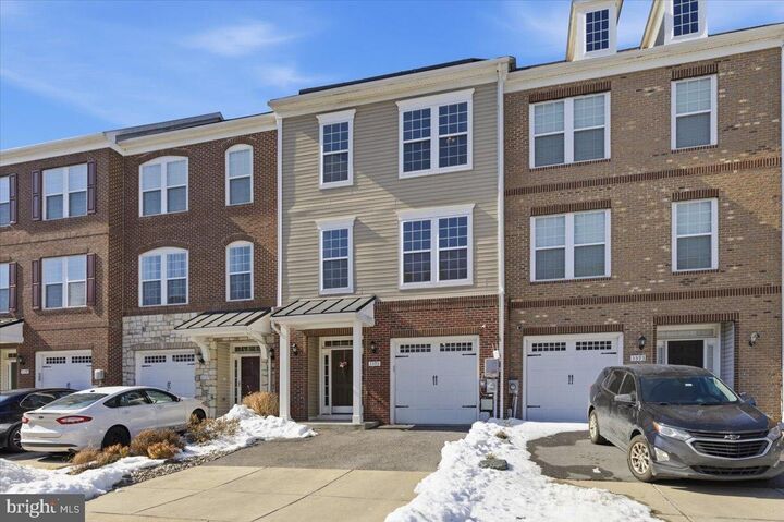 Property Photo: 3595 Fossilstone Place MD 20601