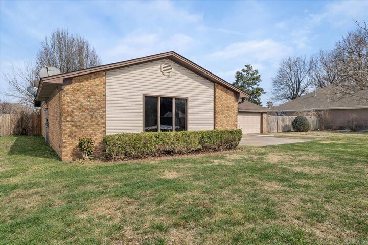 Property Photo:  208 Ada Drive  AR 72472 