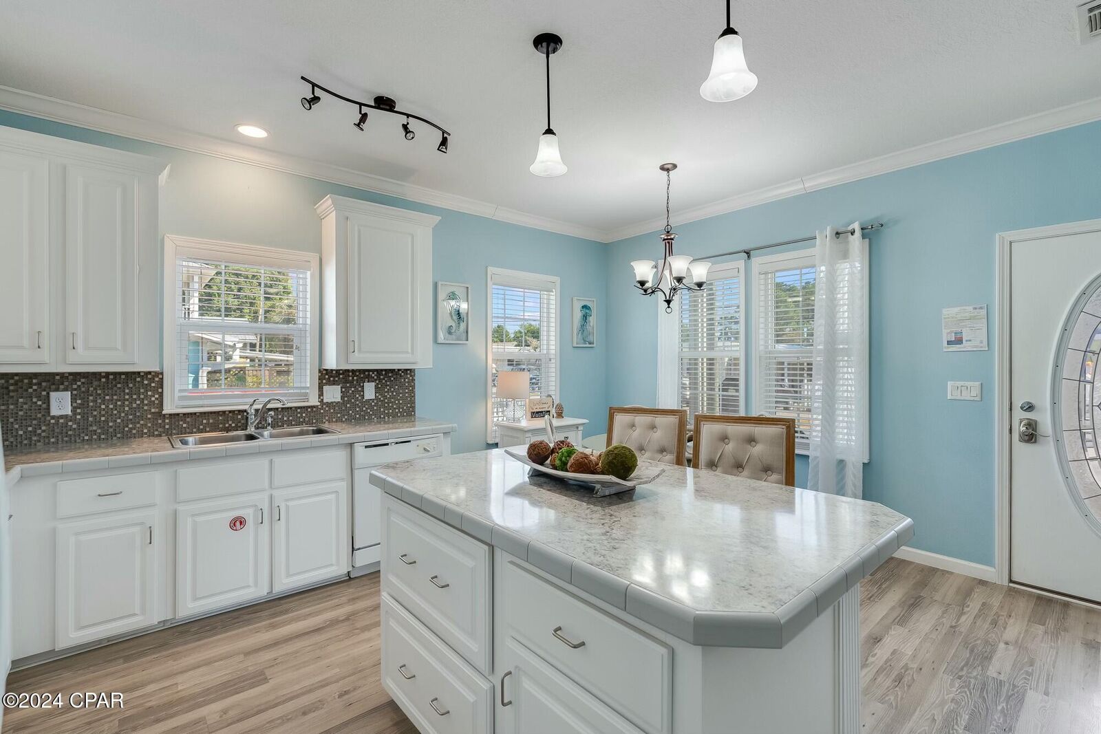 Property Photo:  313 Laureno Place  FL 32413 