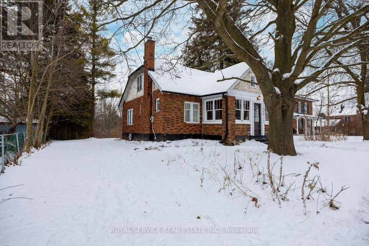 Property Photo:  909 7A Highway  ON L0A 1C0 