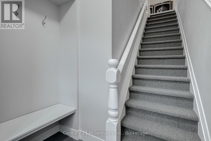 Property Photo:  276 Edward Street Upper  ON N0G 2W0 