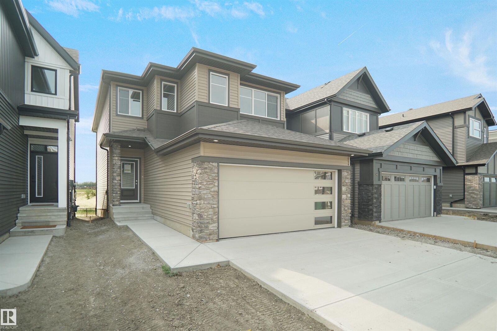 Property Photo:  4715 Kinney Road SW  AB T6W 2J2 