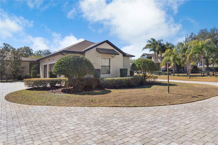 Property Photo:  1440 Shady Meadow Lane  FL 32724 