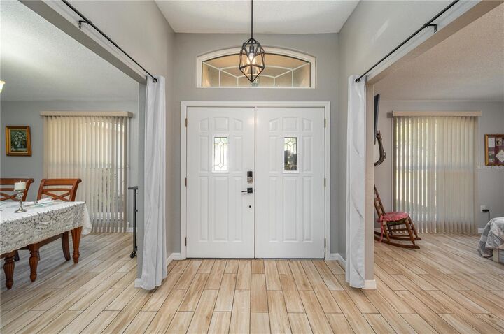 Property Photo:  1773 Grey Fox Drive  FL 33810 