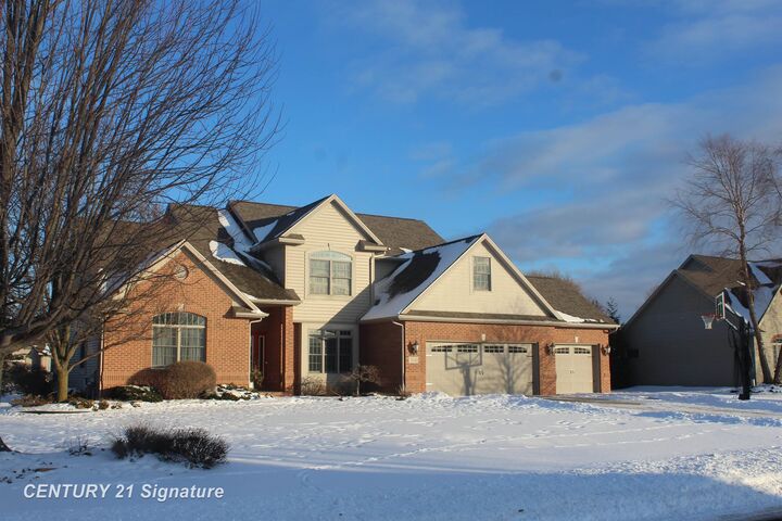 Property Photo:  3840 Preserve Drive  MI 48603 