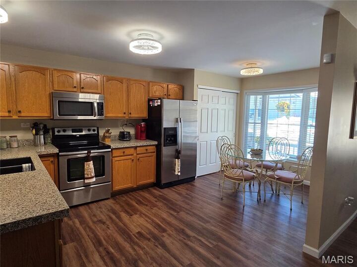 Property Photo: 2714 Royal Oak Drive MO 63049