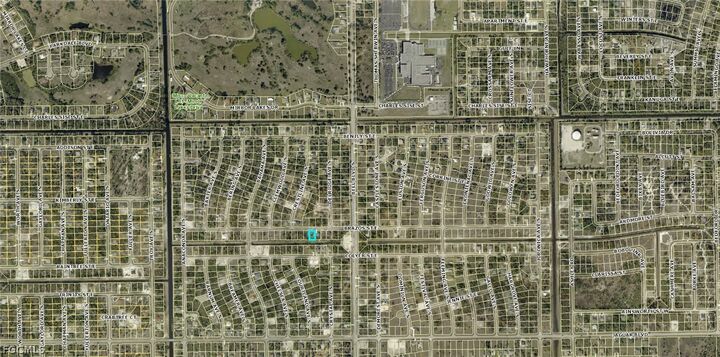 Property Photo: 746 Brazos Street E FL 33974