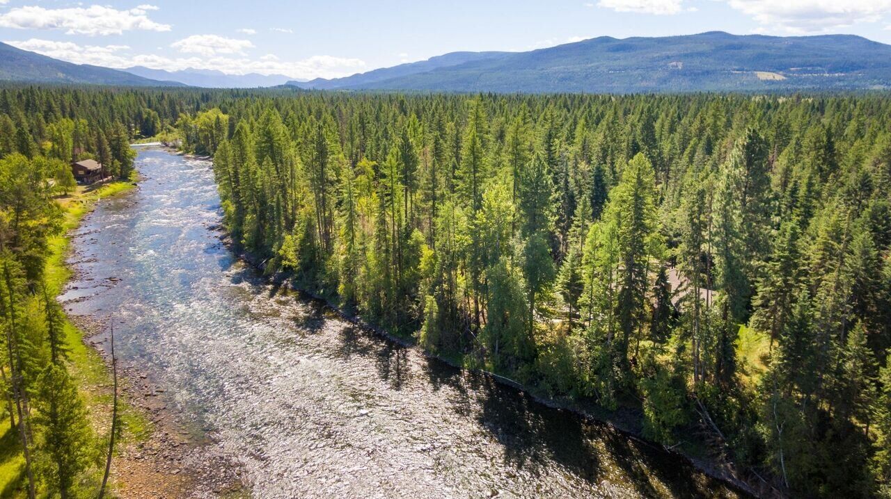 Property Photo:  29545 Drifting Way  MT 59911 