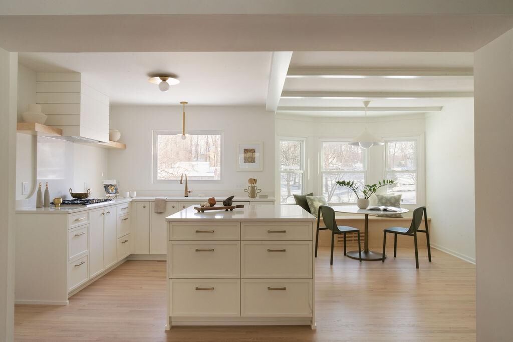 Property Photo:  4261 Winchester Court  MN 55345 