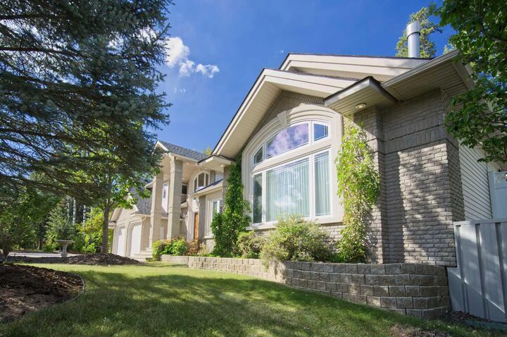 30 Ravine Drive — photo 1