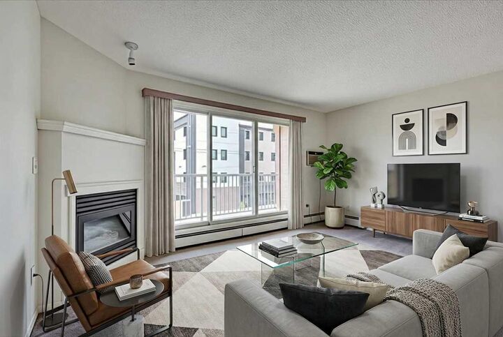 Property Photo:  5330 47 Avenue 312  AB T4N 3R2 