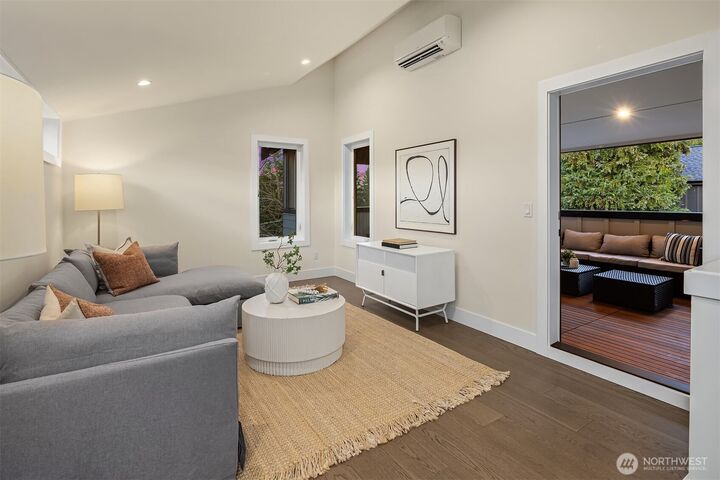 Property Photo:  3814 NE 89th Street  WA 98115 